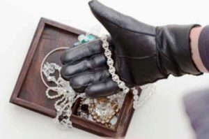 jewellery-theft