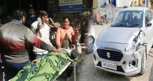 तेज रफ्तार कार ने राहगीर को मारी टक्कर, मौत...अस्पताल पर सही उपचार न देने का आरोप