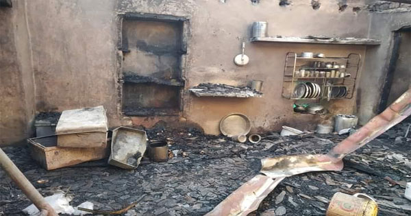 लडभड़ोल में भीषण अग्निकांड, दो मंजिला मकान जलकर राख