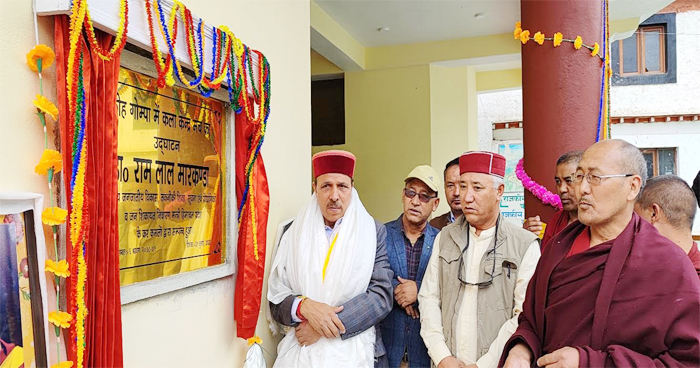 मंत्री डॉ. रामलाल ने बौद्ध मठ में 40 लाख रुपए कला केंद्र का किया उद्घाटन 